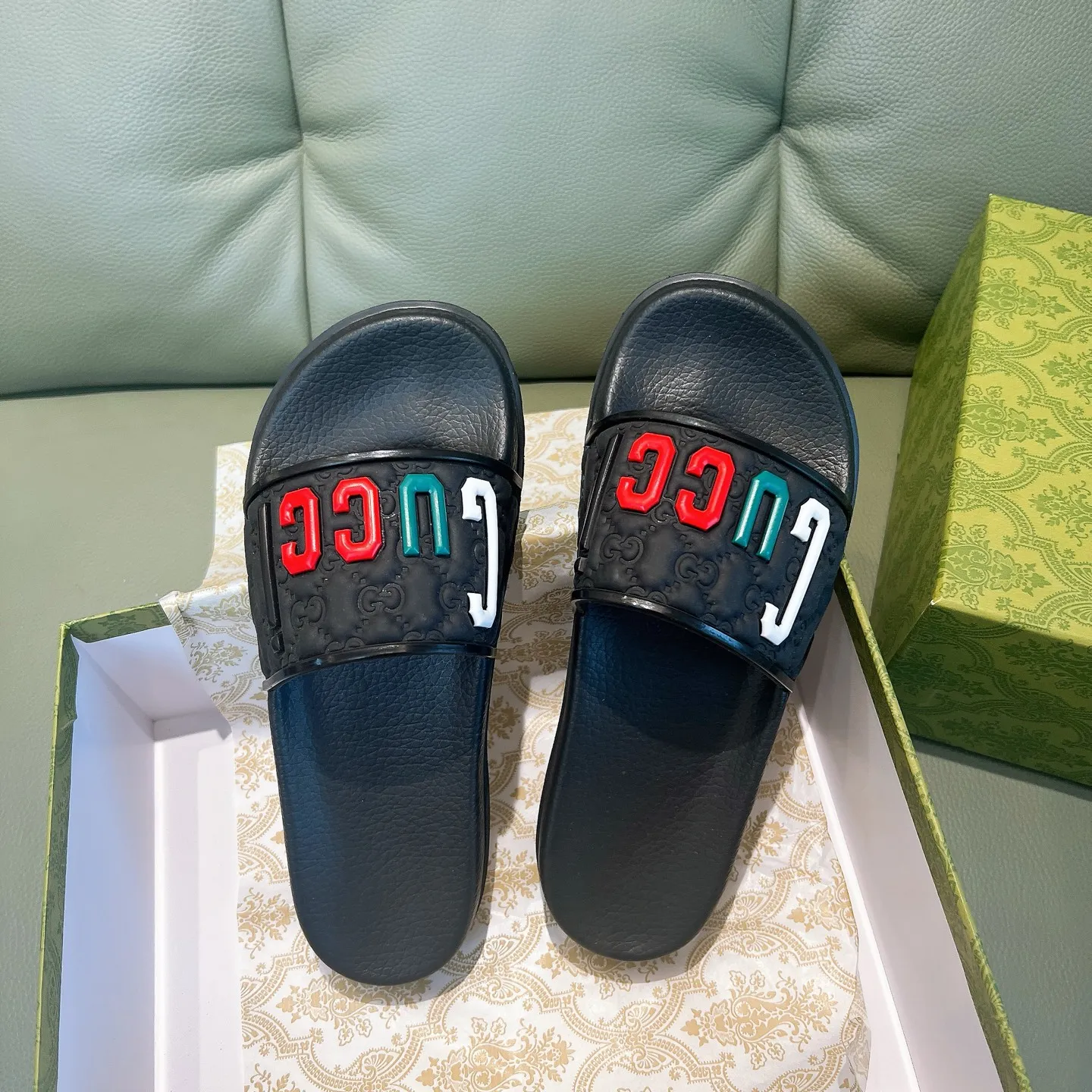 Men's Men's Shoes 130🐮🐮Gucci Gucci Slippers Gucci 2024 latest beach sandals slippers Original molding double G LOGO Original molding consistent Outsole: Men's Men's Shoes u double-layer outsole Size: 35-46